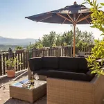 Bed & Breakfast Casale San Pietro 4*