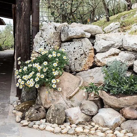 Casale San Pietro Bed & Breakfast 4*