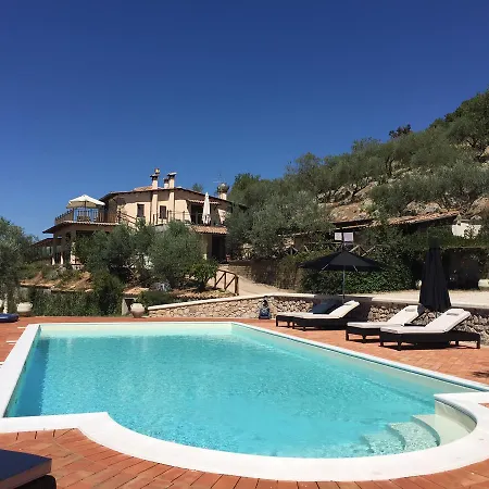 Casale San Pietro 5*